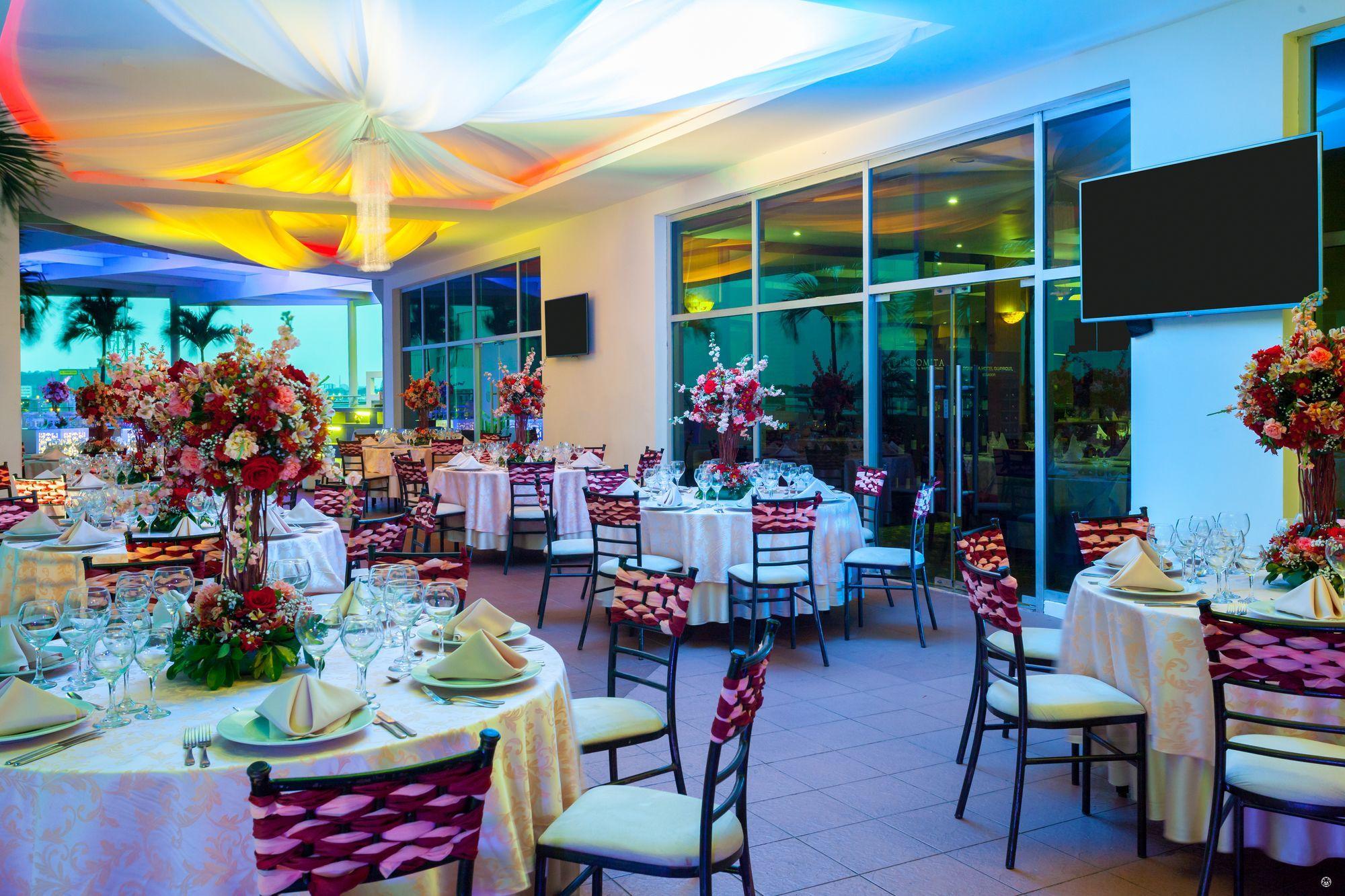 Hotel Tryp By Wyndham Guayaquil Airport Zewnętrze zdjęcie The interior of the ballroom